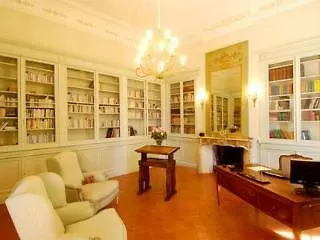 מלון Chateau Martinay