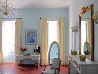 Chateau Martinay מלון קרפנטרה